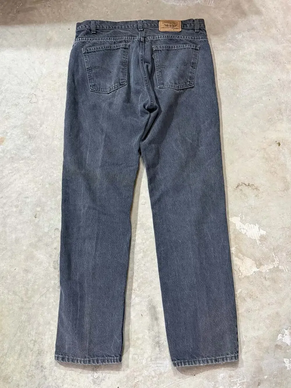 Levi's 505 Size 38x32 Black Denim Straight Leg Jeans
